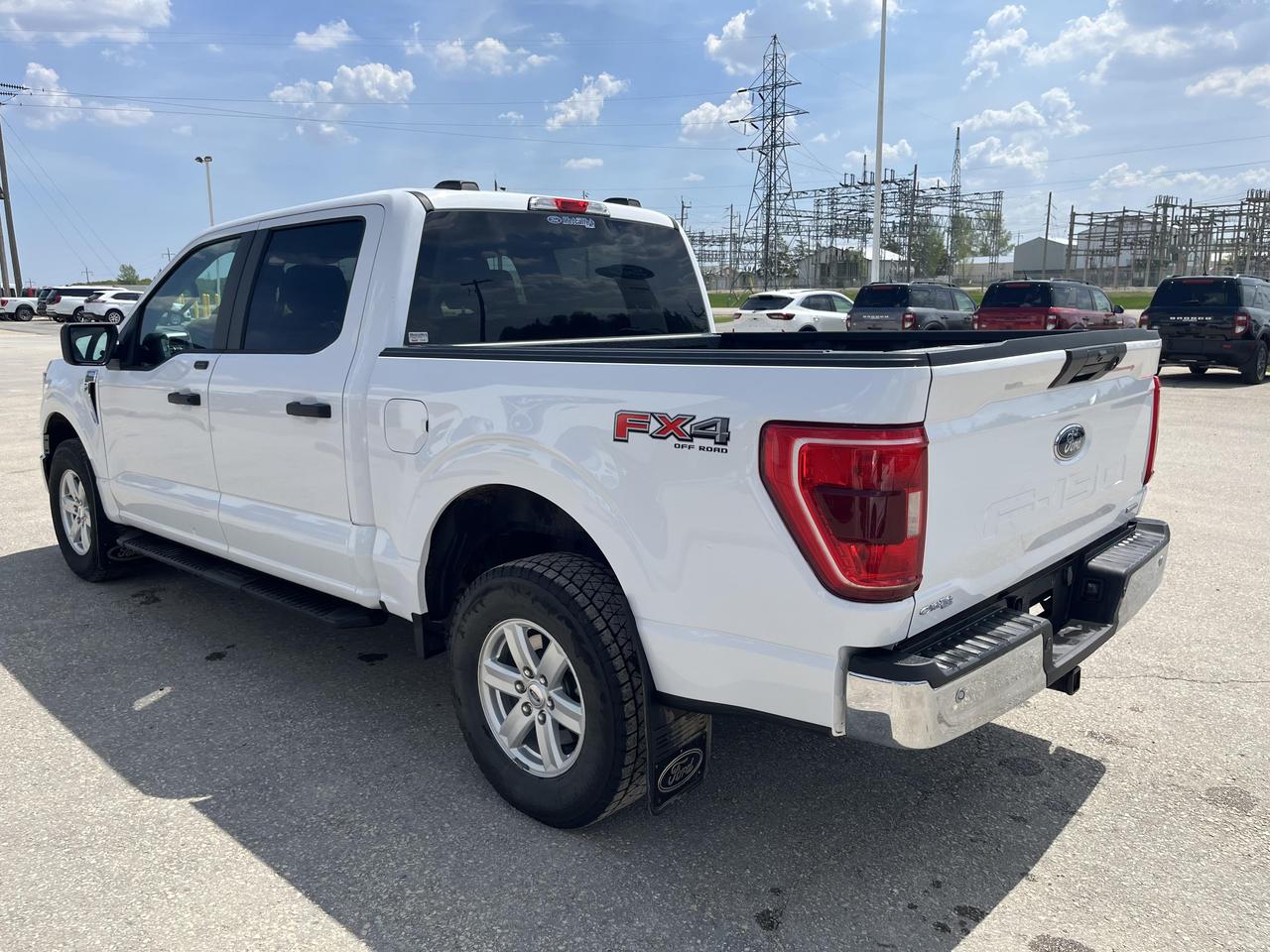 2023 Ford F-150 CREW CAB PICKUP Photo3