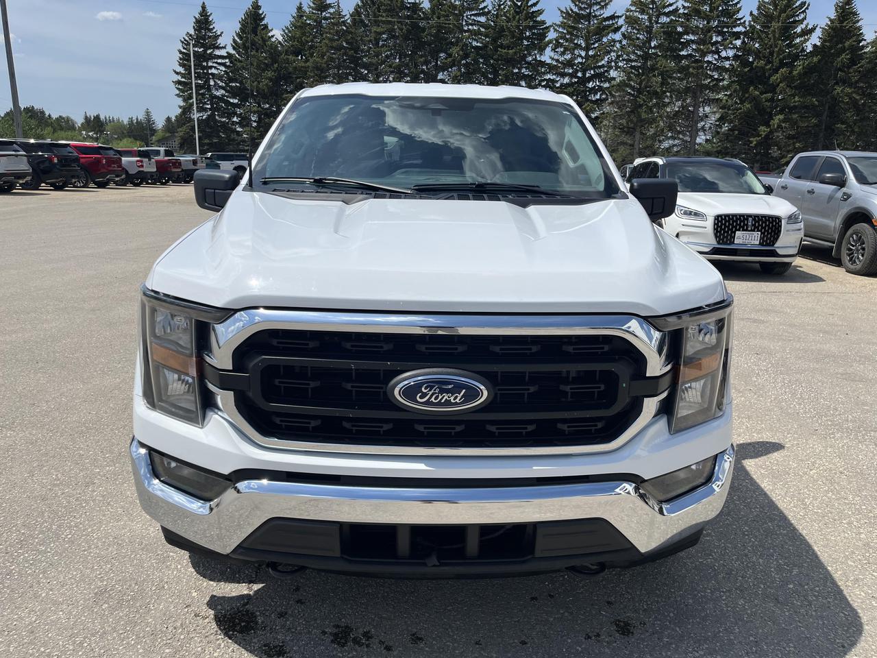2023 Ford F-150 CREW CAB PICKUP Photo1