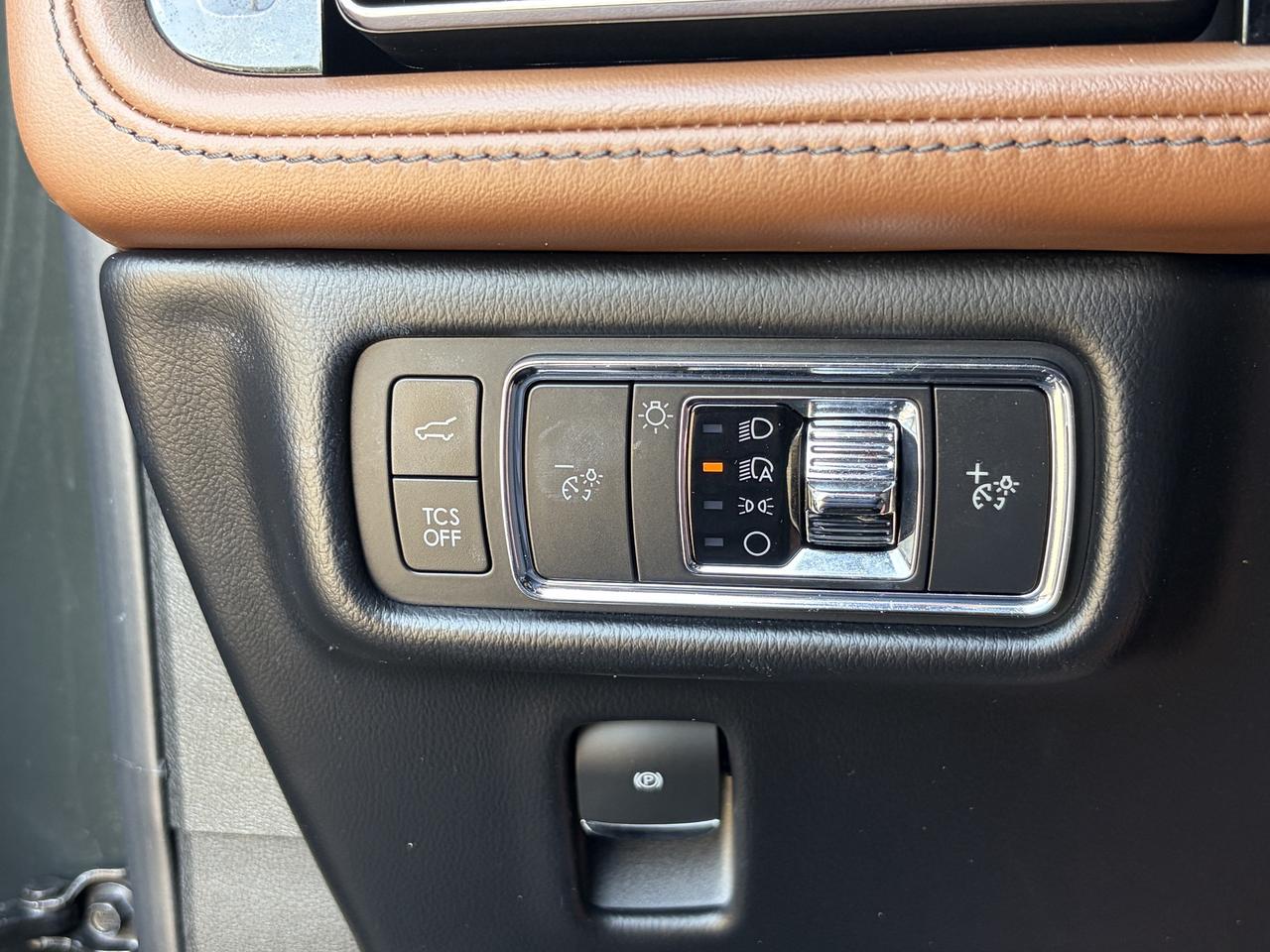 2022 Lincoln Nautilus Reserve AWD Photo