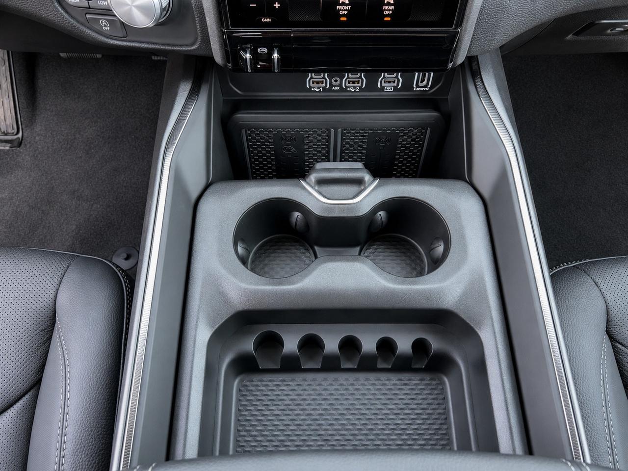 2026 RAM 1500 SPORT | Sport Hood | HEMI 3.92 | Pano Roof | Lvl1 Photo