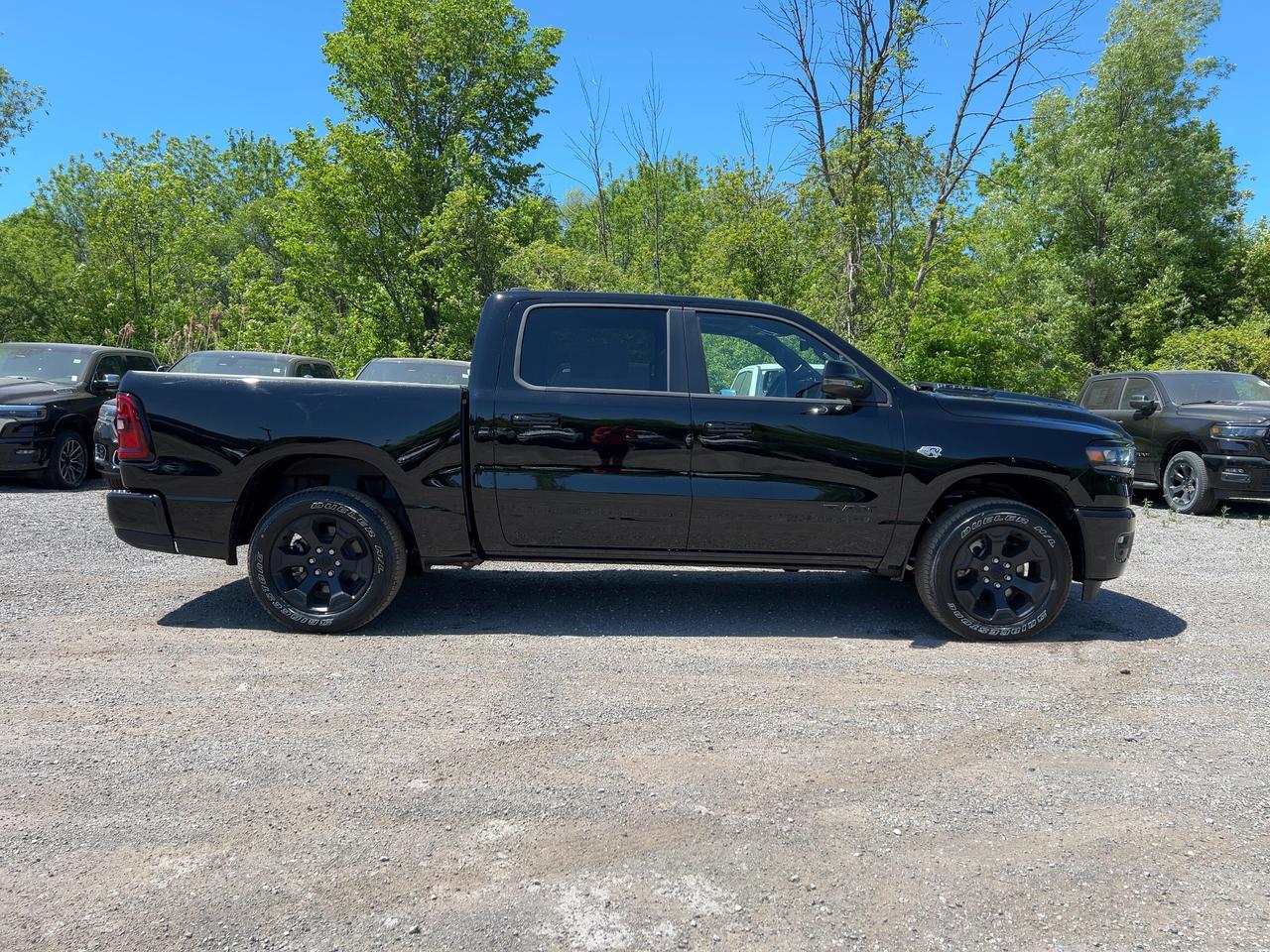 2026 RAM 1500 SPORT | Sport Hood | HEMI 3.92 | Pano Roof | Lvl1 Photo