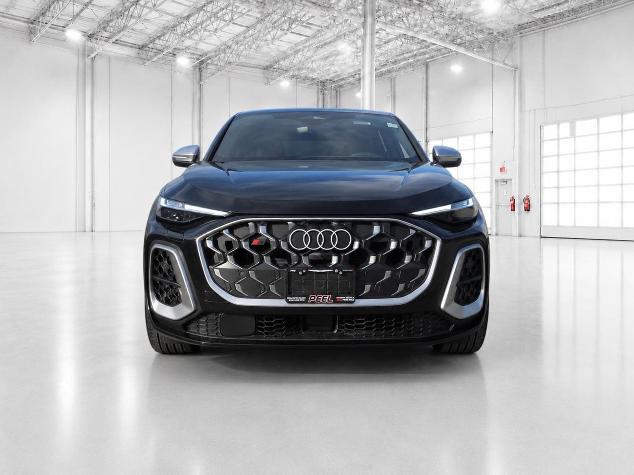 2025 Audi SQ5 Progressiv 3.0T | Red Leather | AWD Photo2