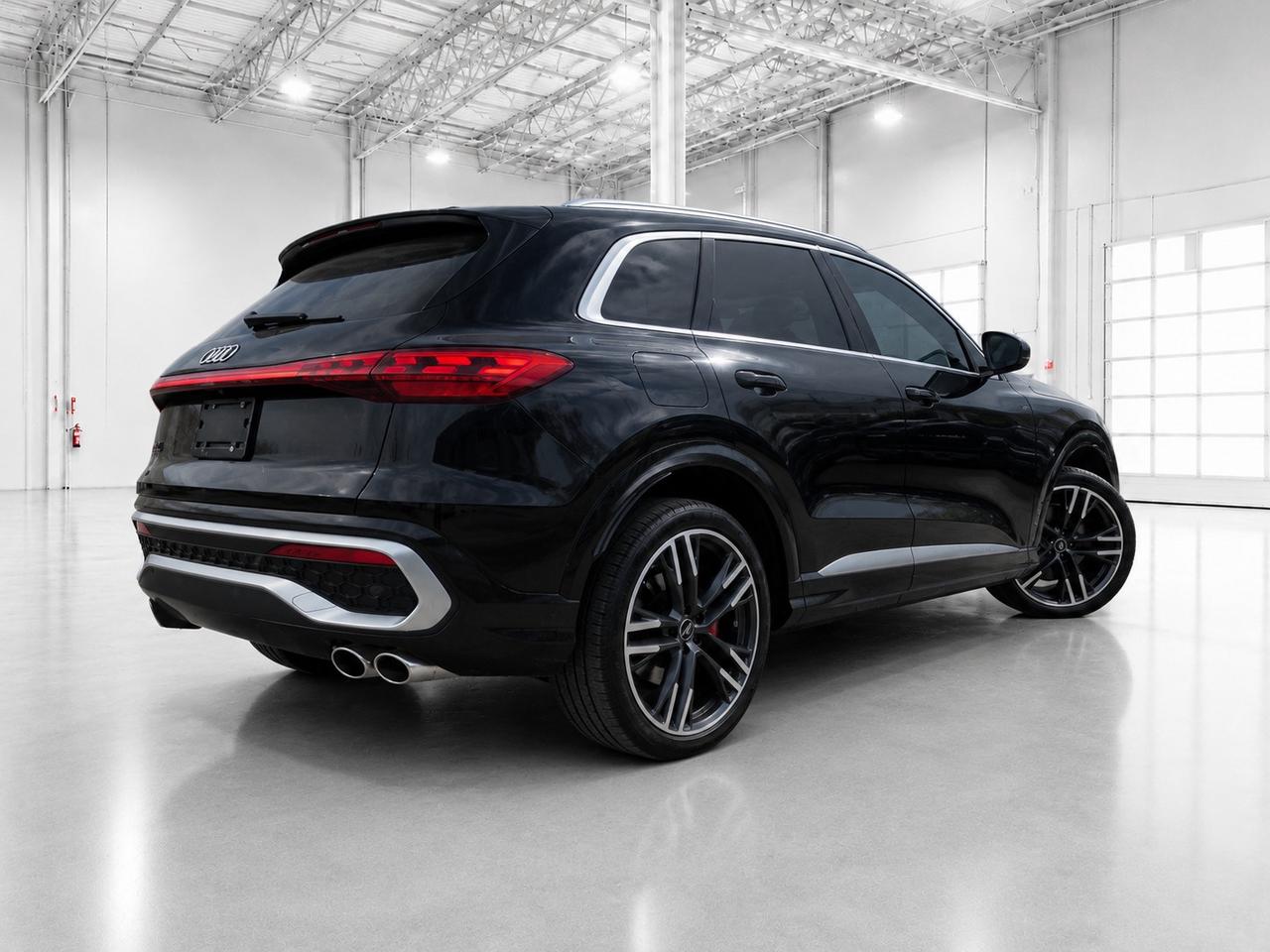 2025 Audi SQ5 Progressiv 3.0T | Red Leather | AWD Photo