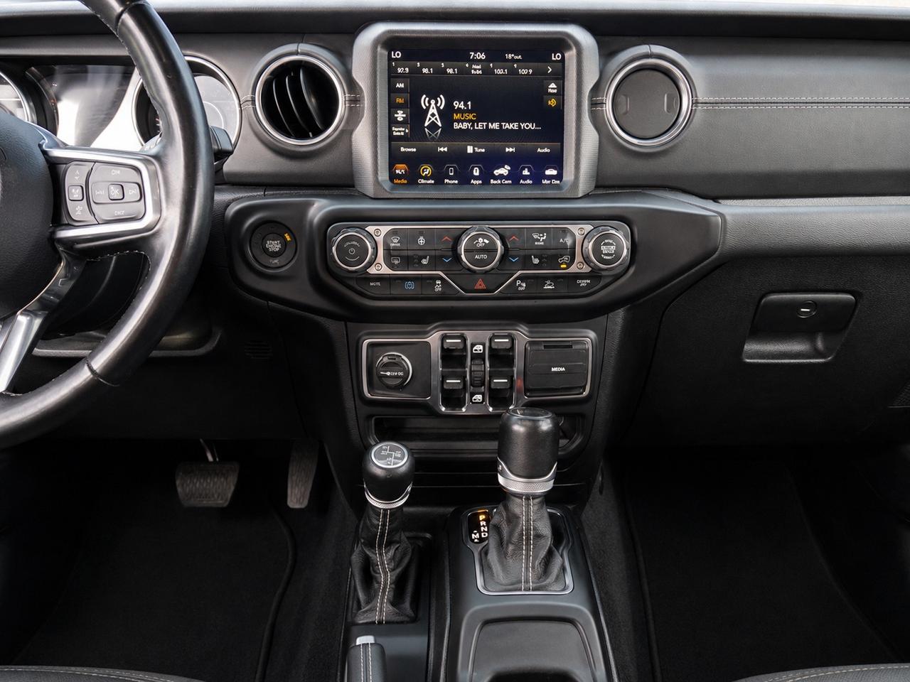 2021 Jeep Wrangler 4xe Sahara PHEV |SkyTop |Adv Safety |SaddleLeather 4X4 Photo