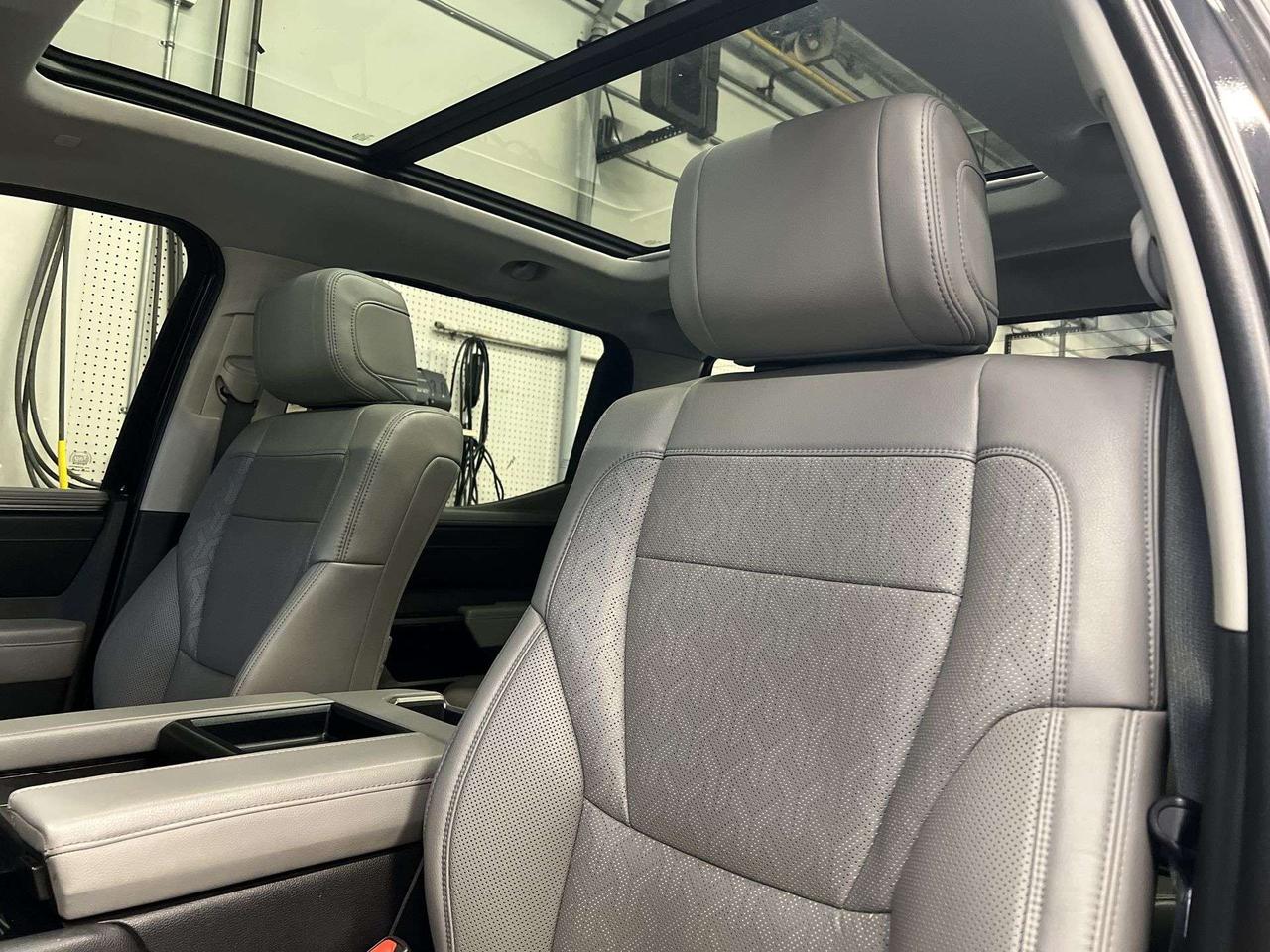 2024 Toyota Tundra LIMITED NIGHTSHADE 4X4 | HTD LEATHER | PANO ROOF Photo