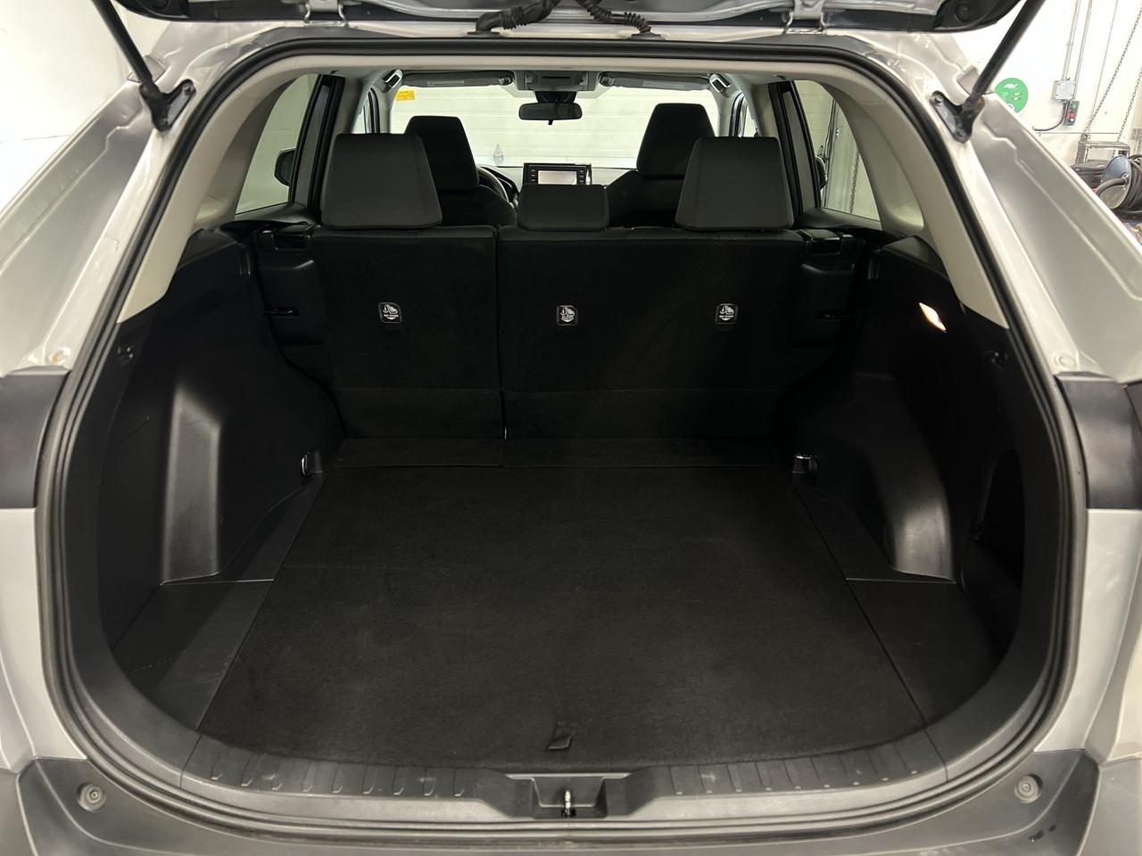 2020 Toyota RAV4 AWD | HTD SEATS | CARPLAY | ADAPT. CRUISE | A/C Photo