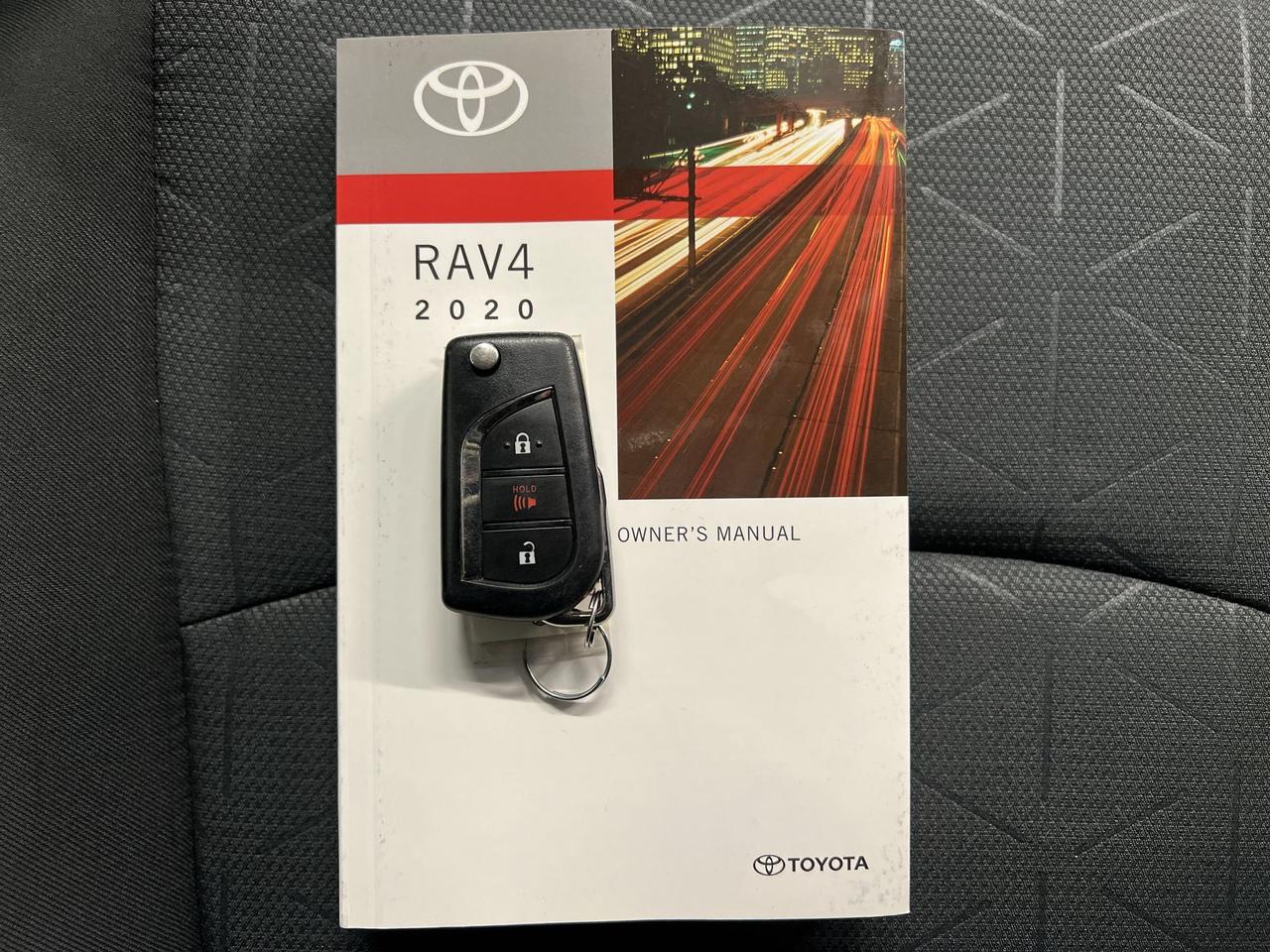 2020 Toyota RAV4 AWD | HTD SEATS | CARPLAY | ADAPT. CRUISE | A/C Photo