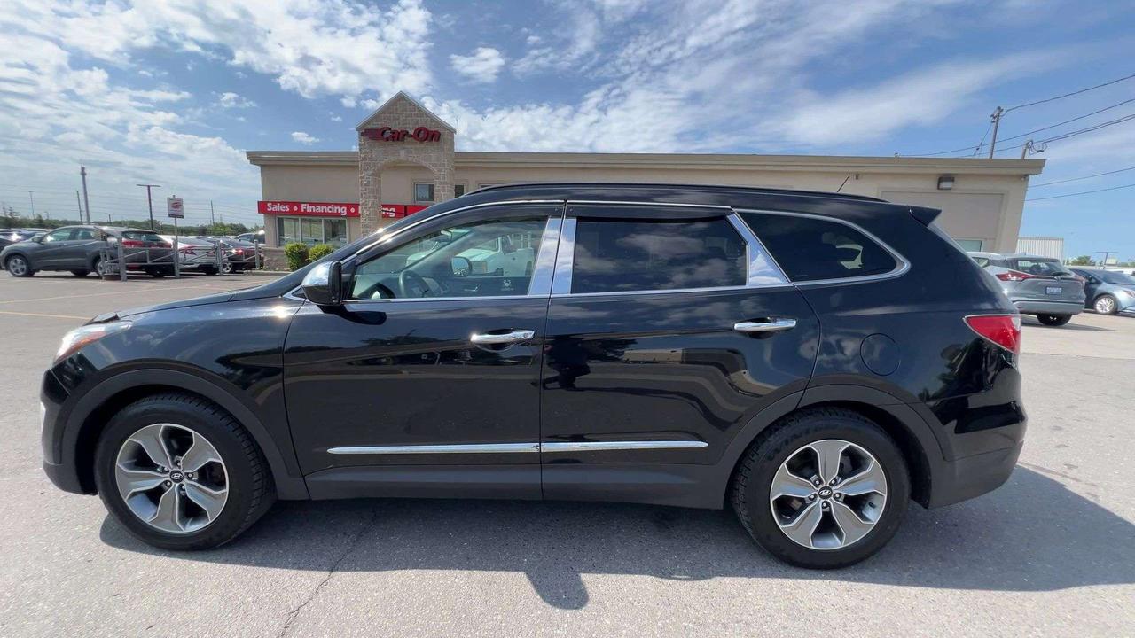 2015 Hyundai Santa Fe 7-PASSENGER | HTD SEATS | ALLOYS | BLUETOOTH | A/C Photo4