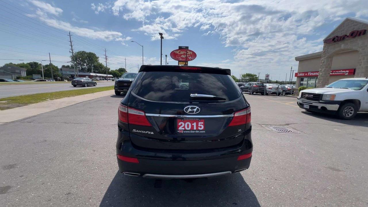 2015 Hyundai Santa Fe 7-PASSENGER | HTD SEATS | ALLOYS | BLUETOOTH | A/C Photo