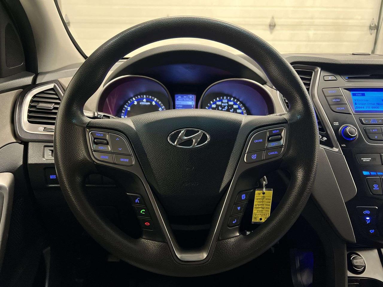 2015 Hyundai Santa Fe 7-PASSENGER | HTD SEATS | ALLOYS | BLUETOOTH | A/C Photo
