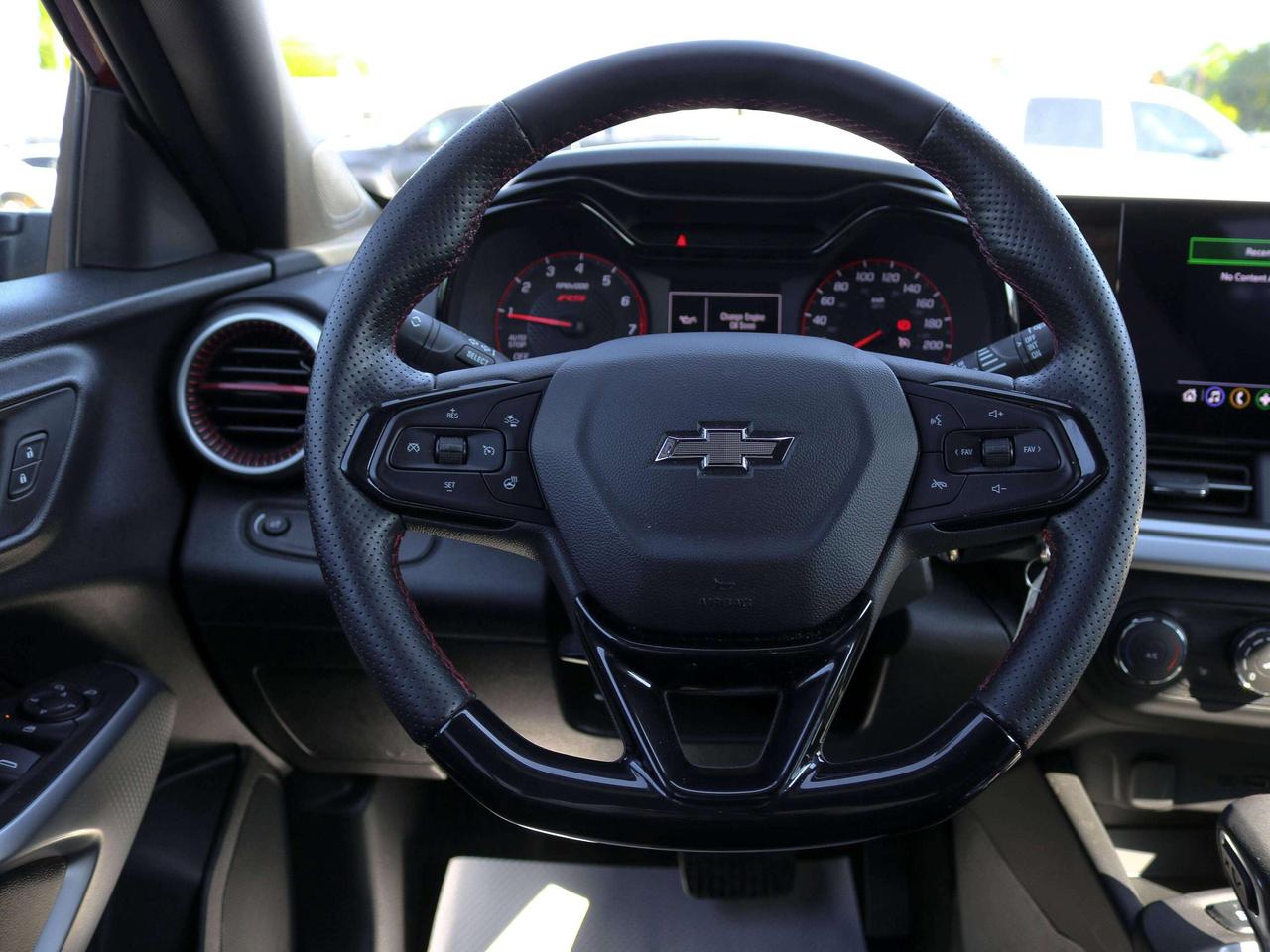 2025 Chevrolet Trax FWD 4dr 1RS  |  BLUETOOTH | HEATED SEAT | Photo