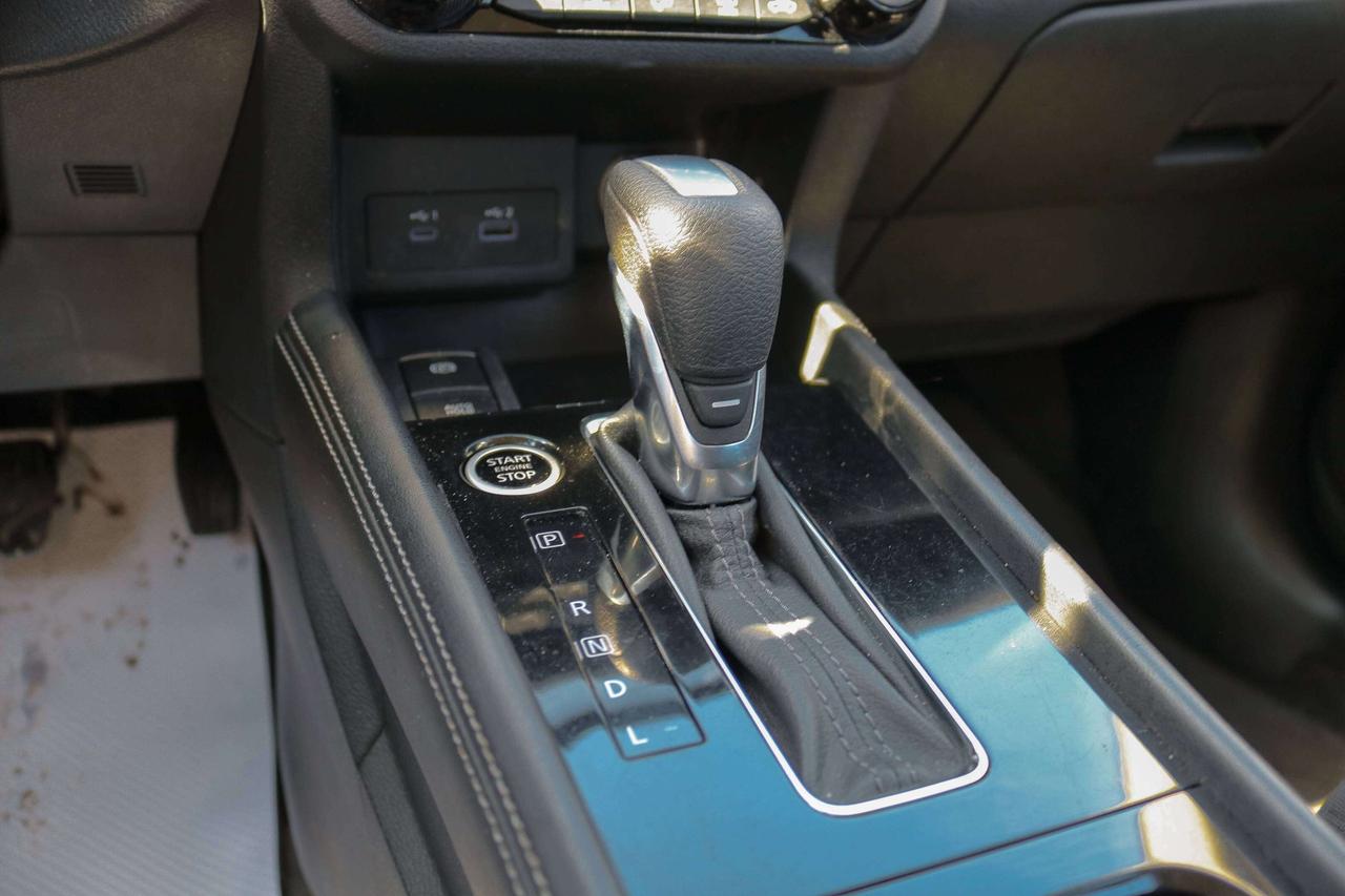2021 Nissan Kicks SV FWD | 1 KEY | BLIND SPOT | REMOTE START | Photo