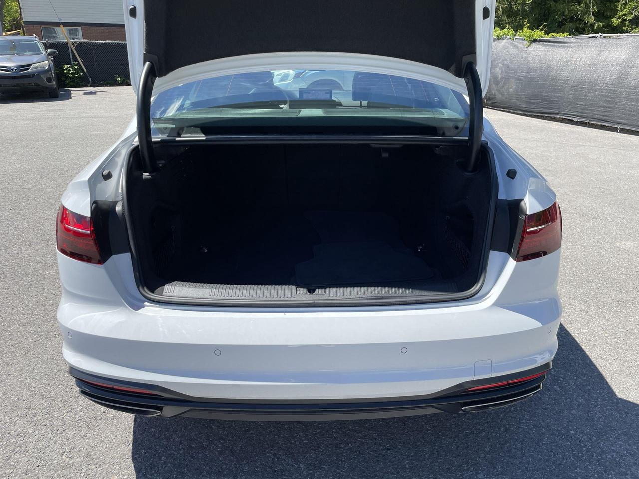 2024 Audi A4 45 Technik LEATHER, ROOF, HUDS, NAV, HTD. & VENTED Photo