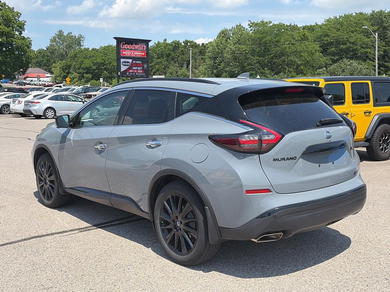 2021 Nissan Murano MIDNIGHT EDITION, LEATHER, SUNROOF, CLEAN CARFAX! Photo