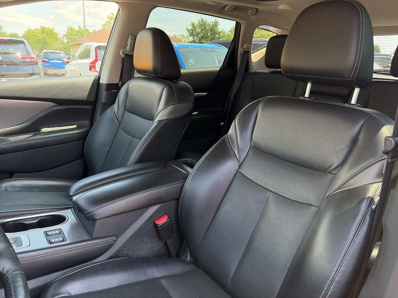 2021 Nissan Murano MIDNIGHT EDITION, LEATHER, SUNROOF, CLEAN CARFAX! - Photo #11