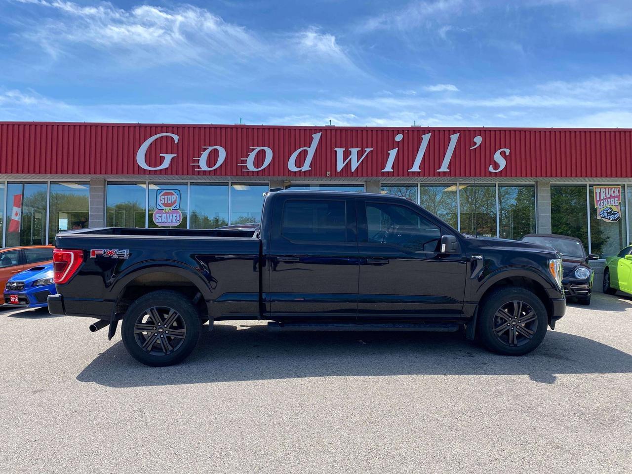 2022 Ford F-150 XLT FX4 OFF ROAD, CLEAN CARFAX, REMOTE START! Photo