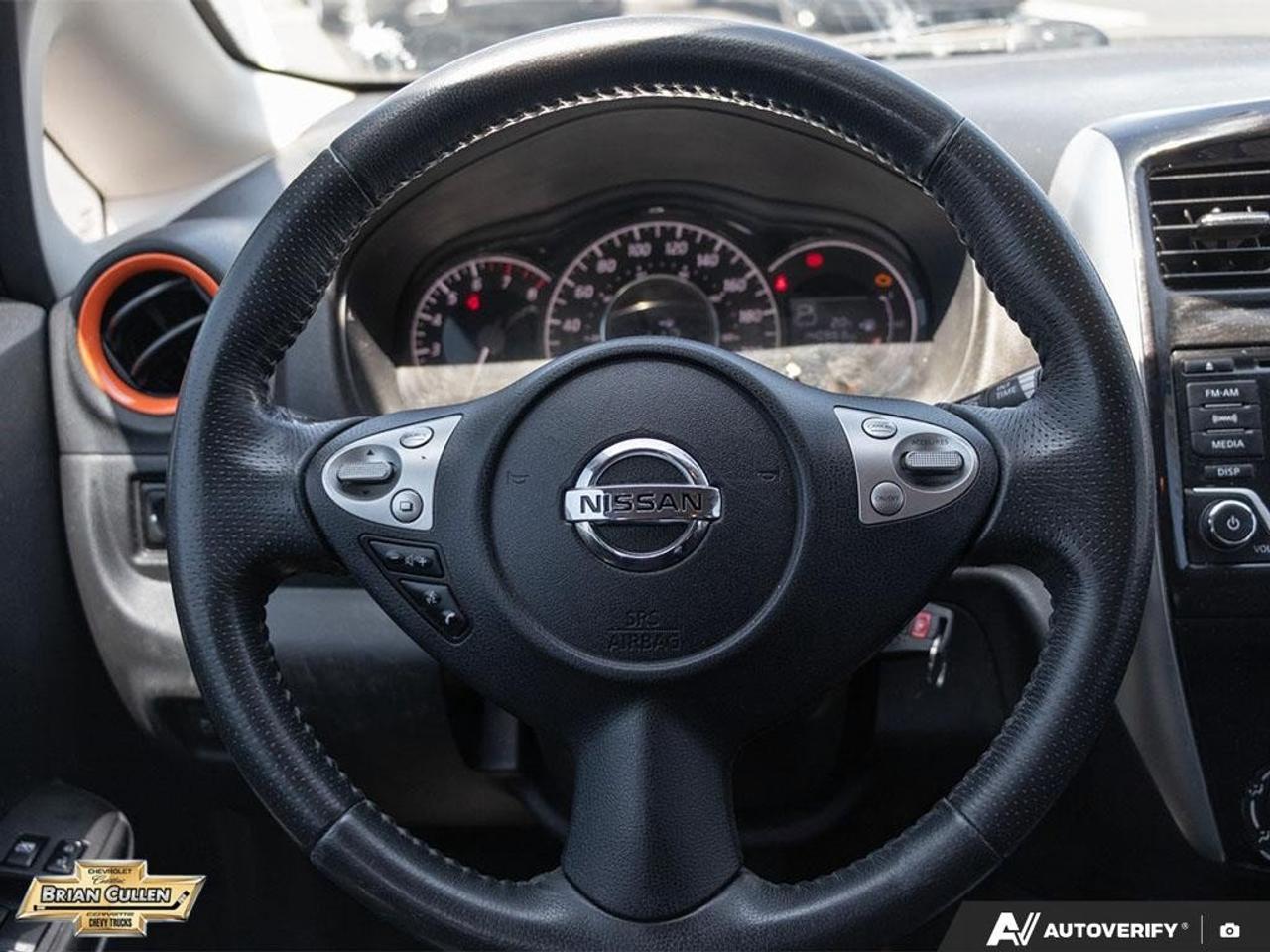2016 Nissan Versa Note S 5dr HB Auto 1.6 S Photo