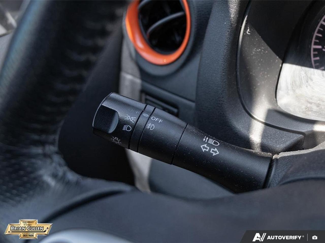 2016 Nissan Versa Note S 5dr HB Auto 1.6 S Photo