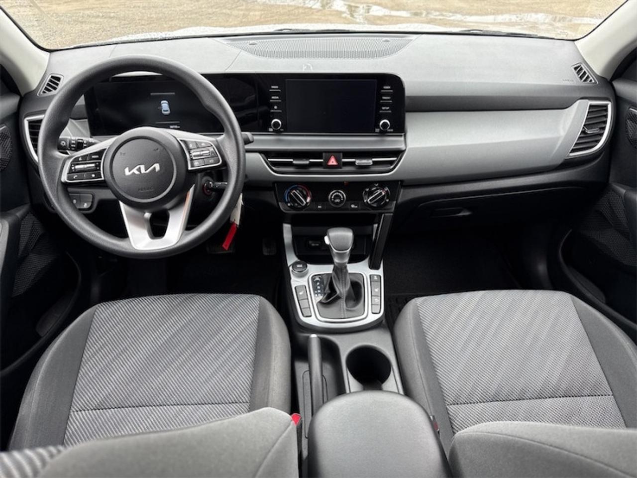 2024 Kia Seltos LX  Heated Seats - $189 B/W Photo