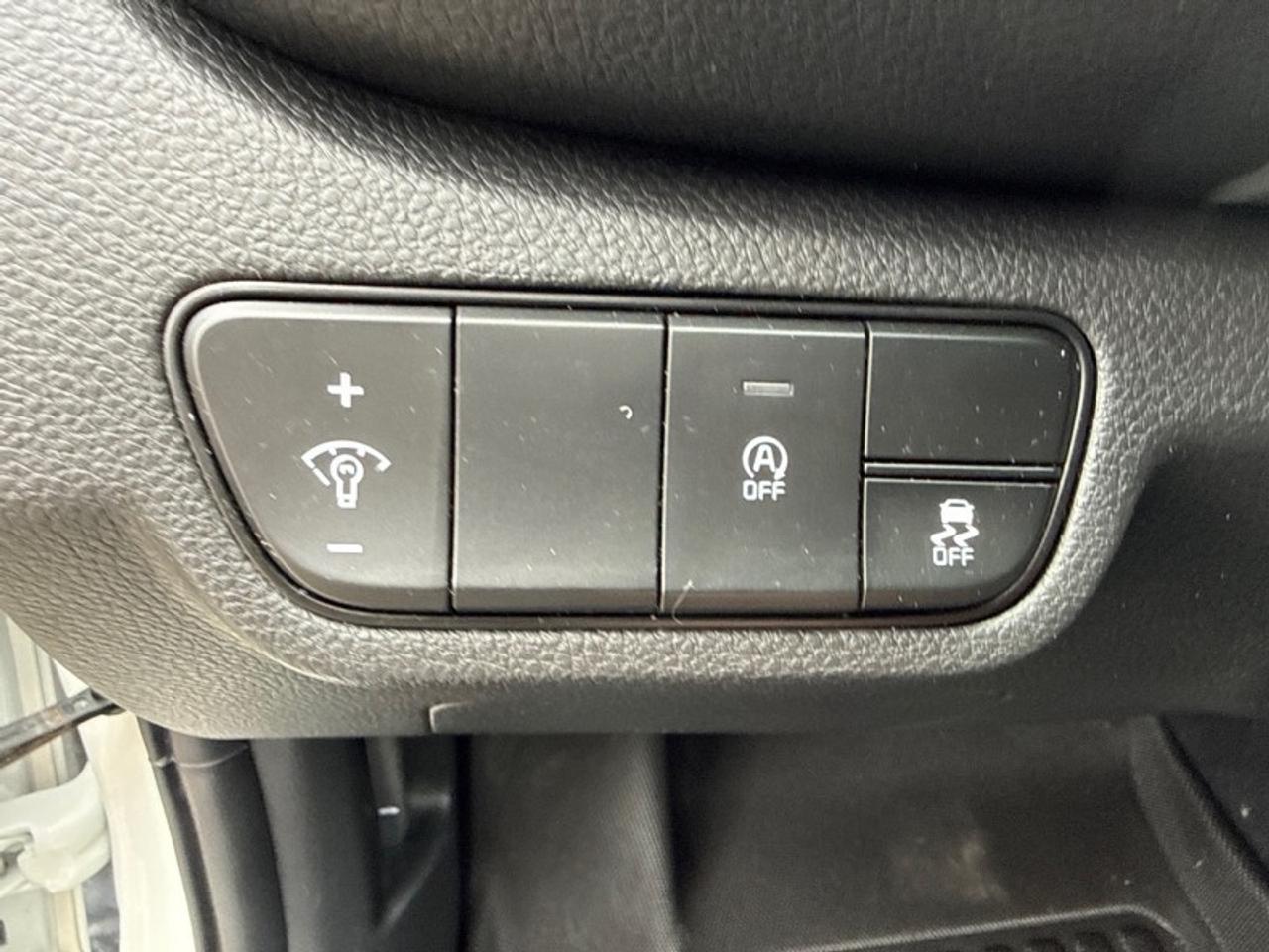 2024 Kia Seltos LX  Heated Seats - $189 B/W Photo
