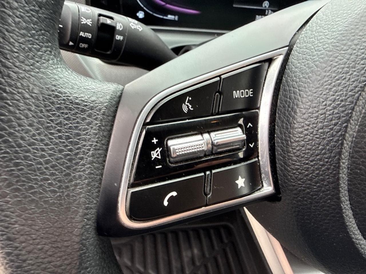 2024 Kia Seltos LX  Heated Seats - $189 B/W Photo