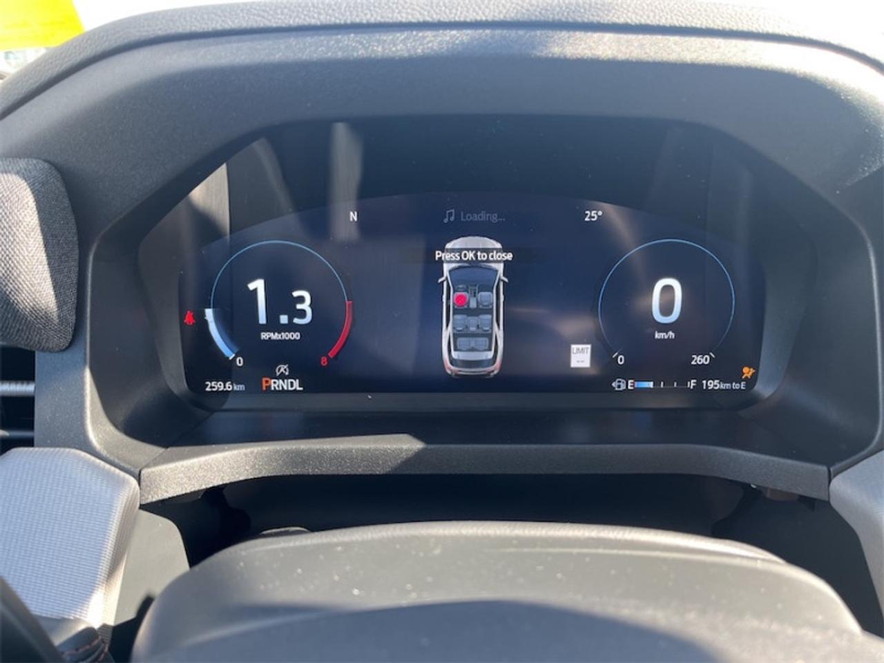 2026 Ford Explorer Active Photo5