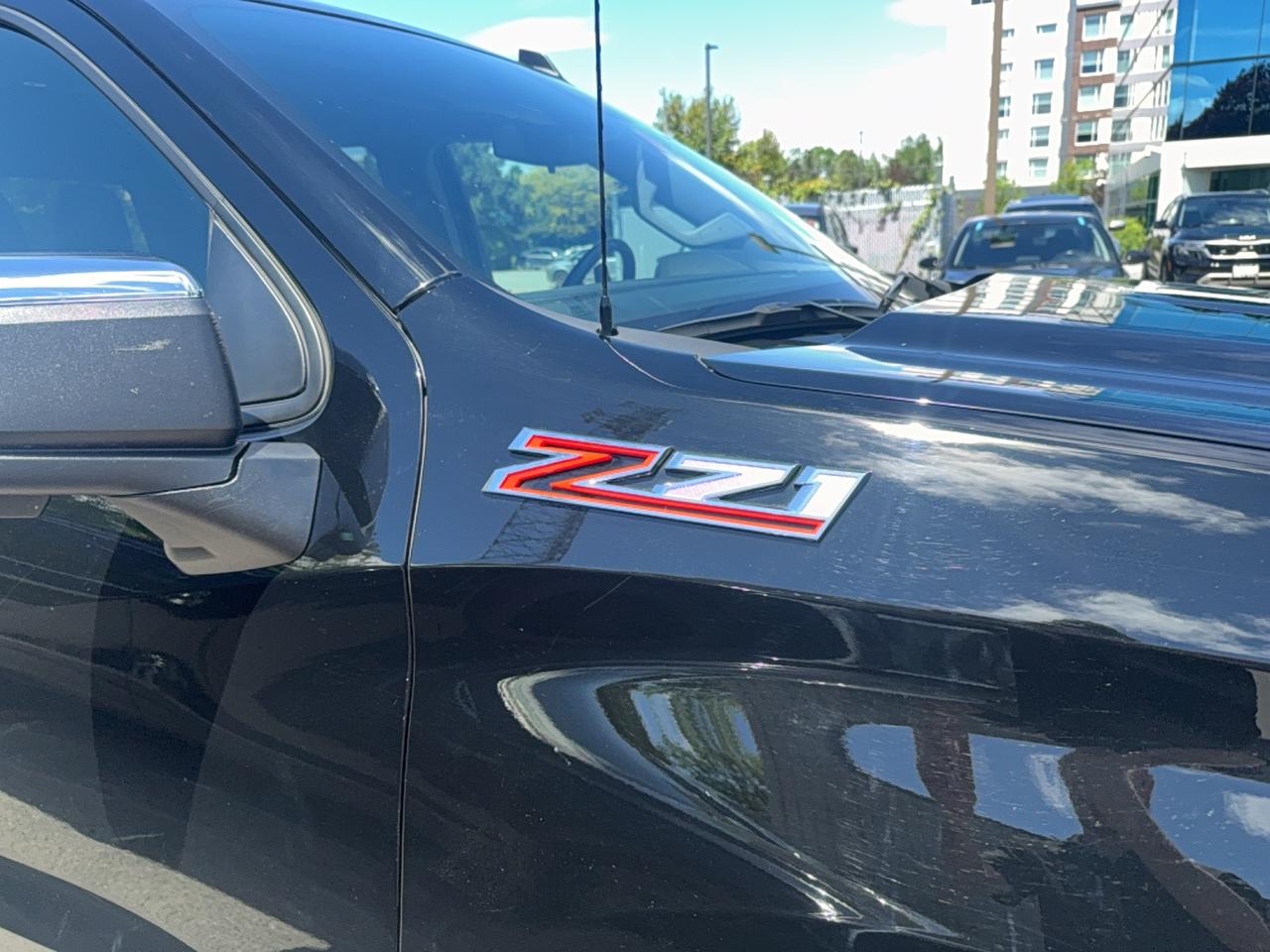 2024 Chevrolet Silverado 1500 LT Photo