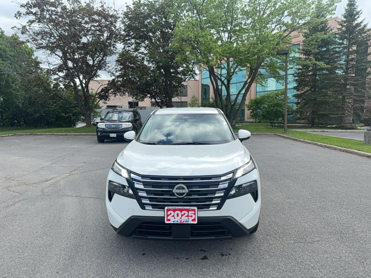 2025 Nissan Rogue S Photo