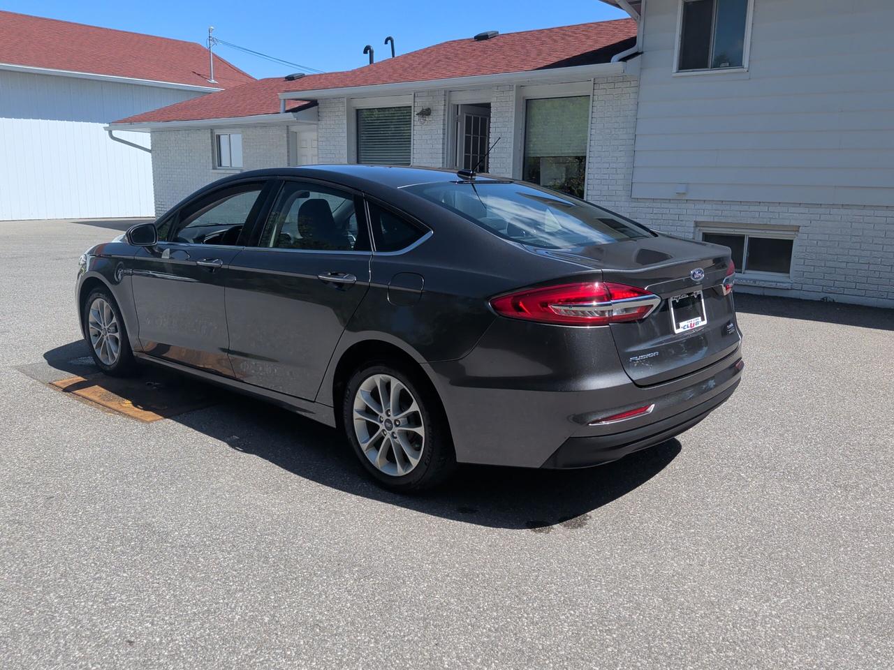 2020 Ford Fusion Energi SEL