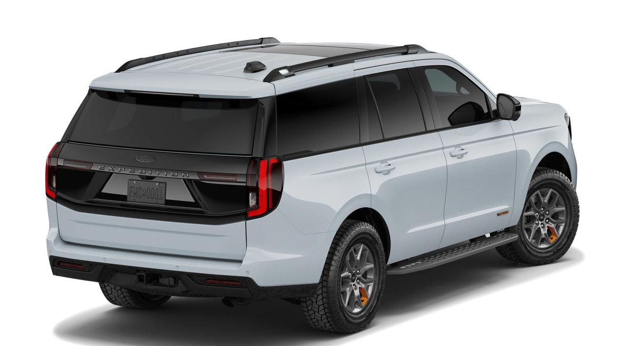 2026 Ford Expedition Tremor Photo2