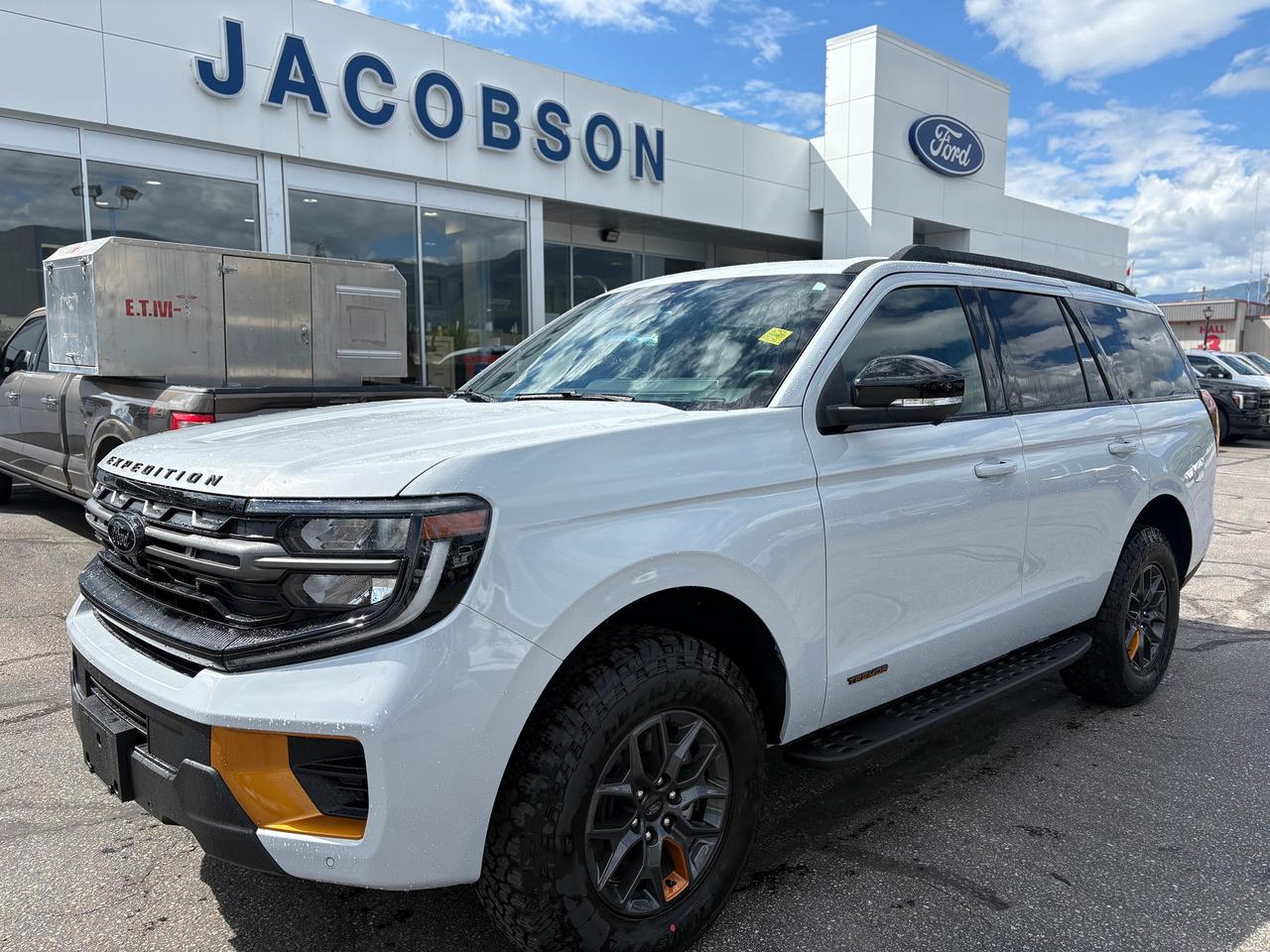 2026 Ford Expedition Tremor Photo0