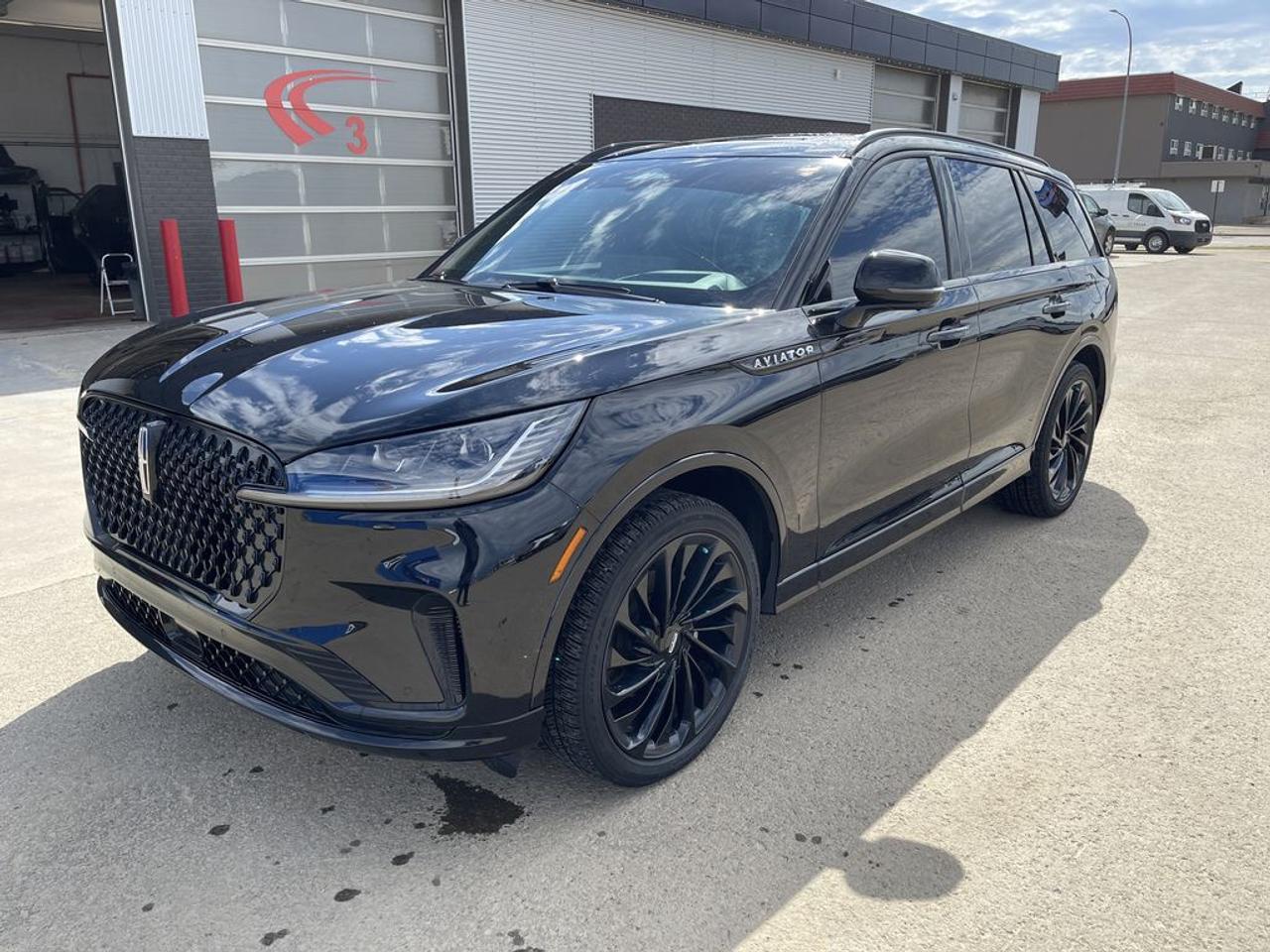 2025 Lincoln Aviator Reserve Photo1
