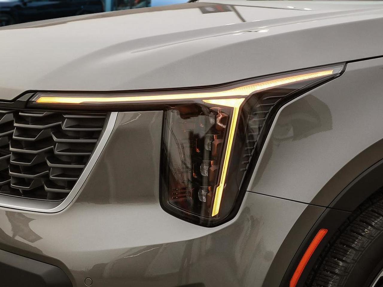 2026 Kia Sorento PHEV SX AWD Photo