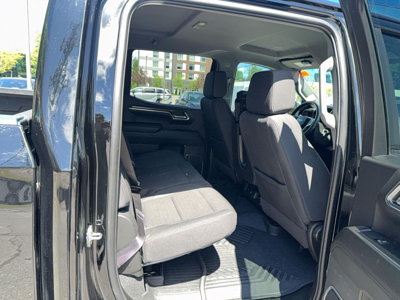 2024 Chevrolet Silverado 1500 LT Photo