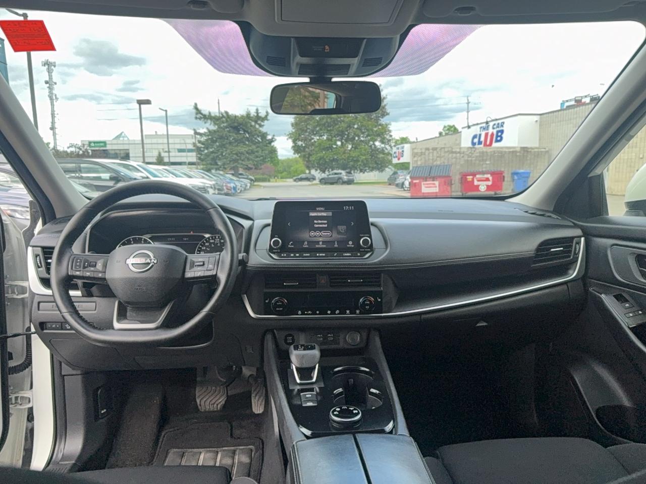 2025 Nissan Rogue S Photo