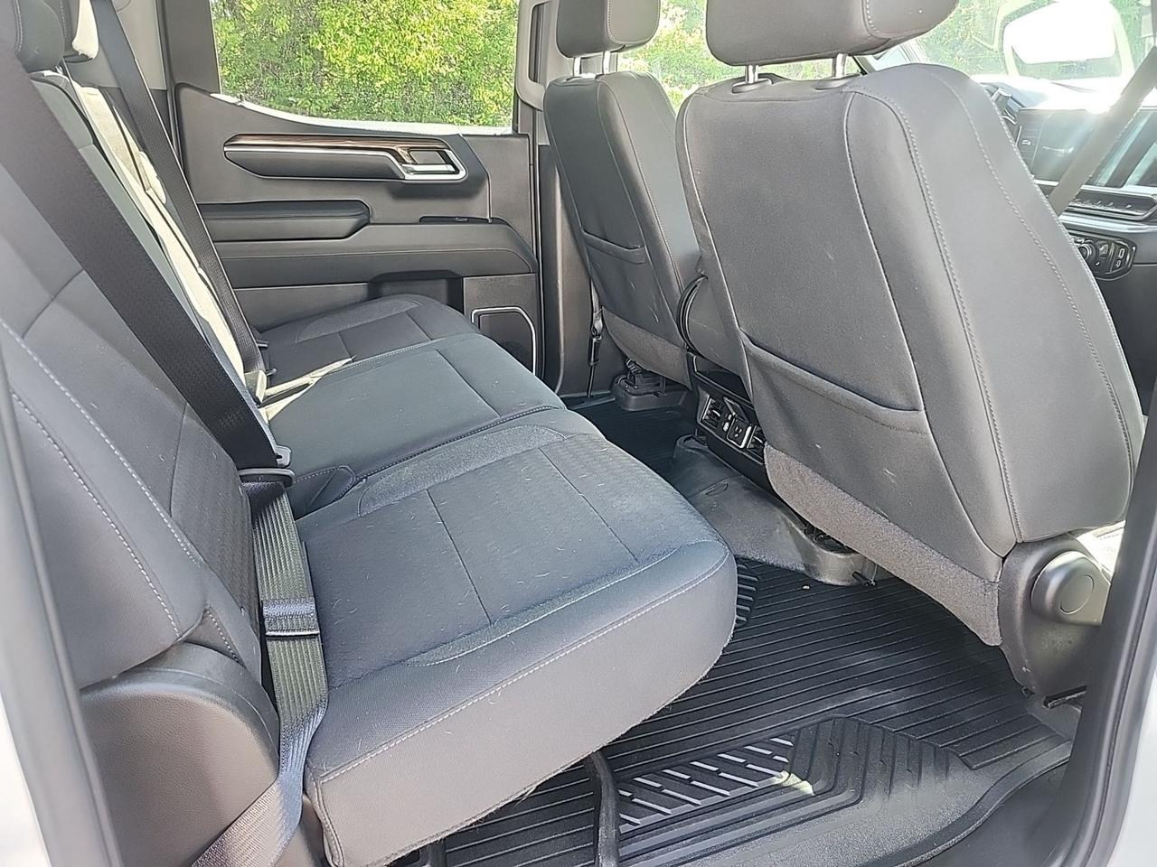 2024 Chevrolet Silverado 1500 LT Photo