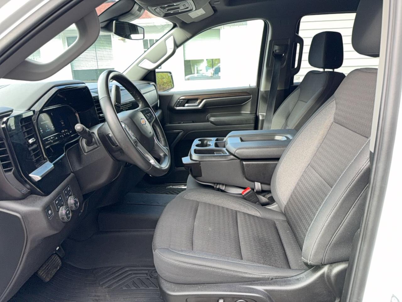 2024 Chevrolet Silverado 1500 Z71- factory warranty-clean carfax-drive assist Photo