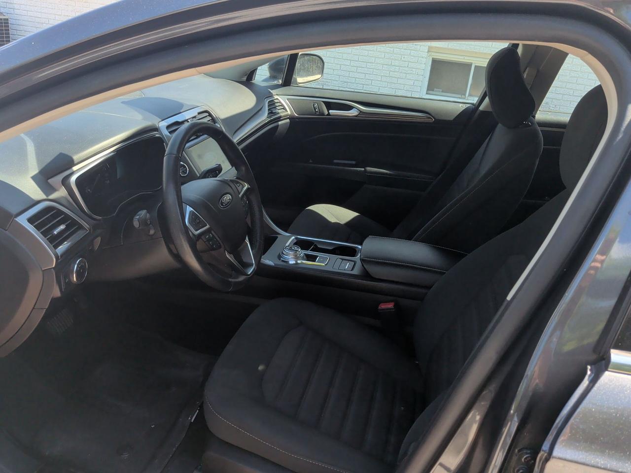 2020 Ford Fusion Energi SEL Photo