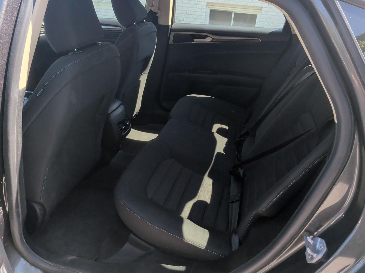 2020 Ford Fusion Energi SEL Photo