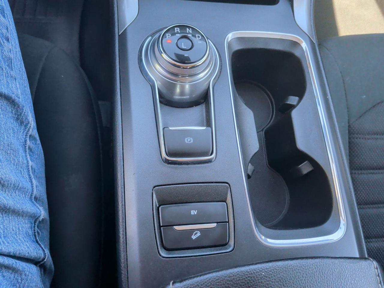 2020 Ford Fusion Energi SEL Photo
