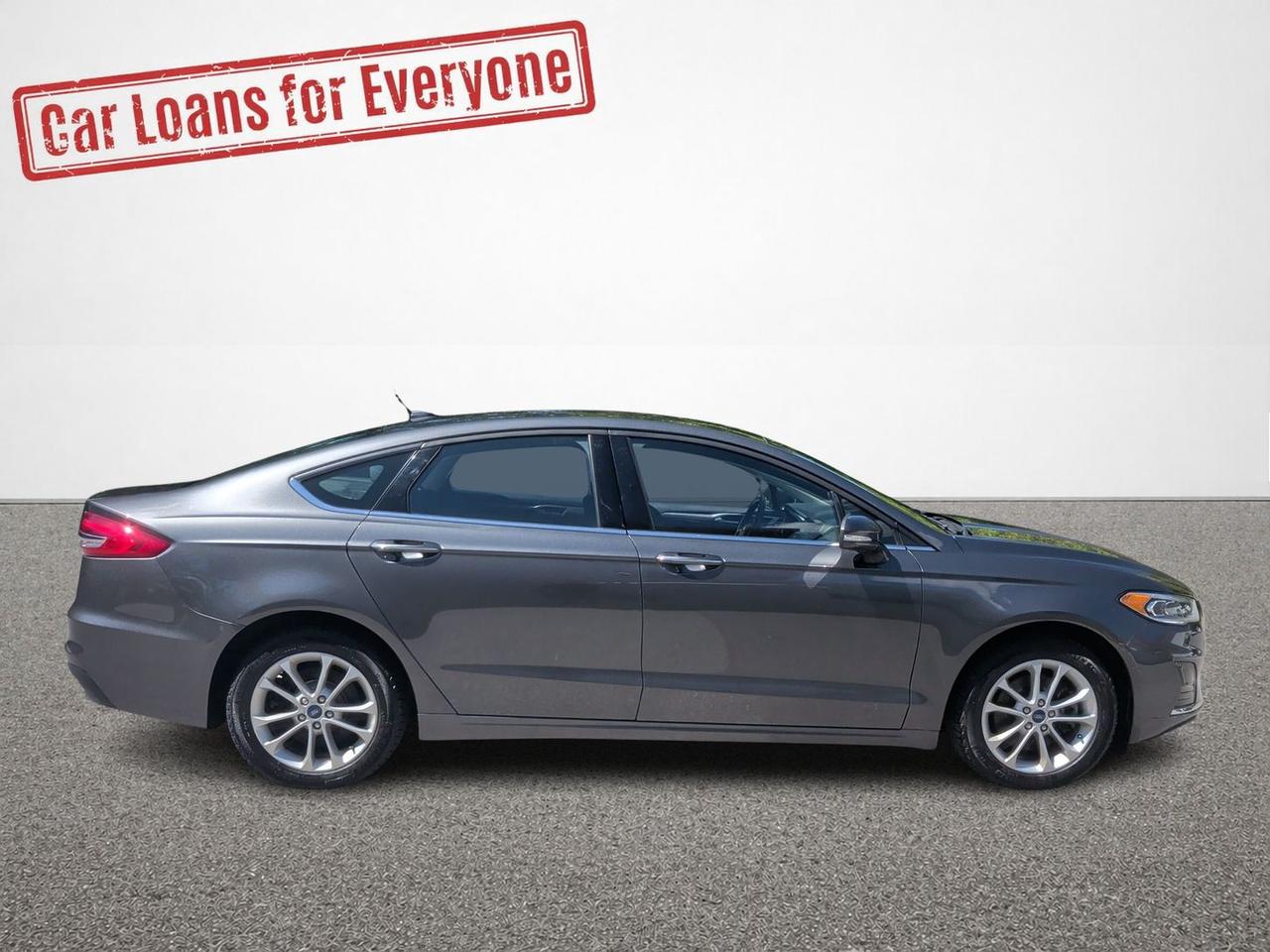 2020 Ford Fusion Energi SEL Photo