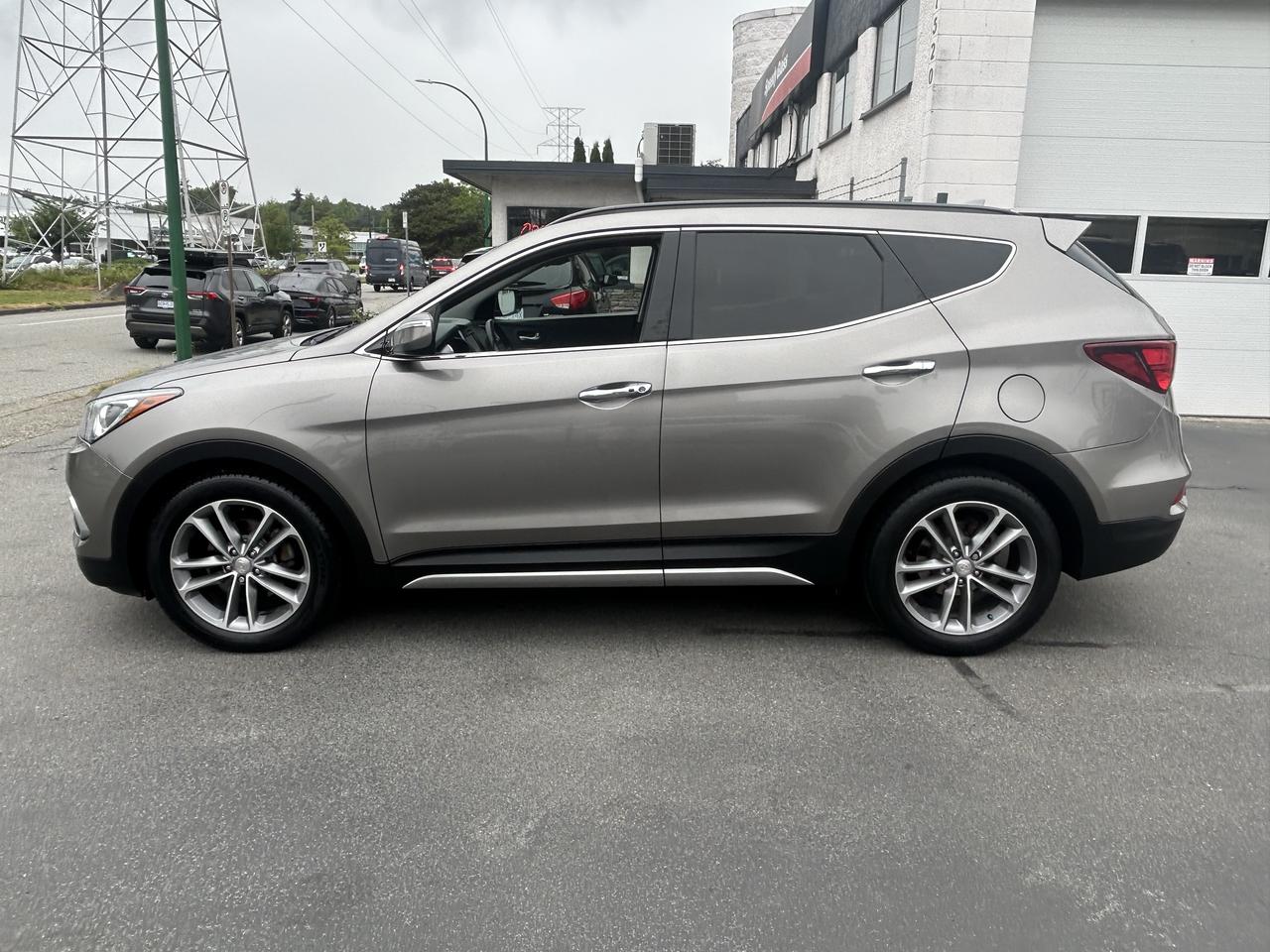 2018 Hyundai Santa Fe Sport 2.0T Limited AWD Photo