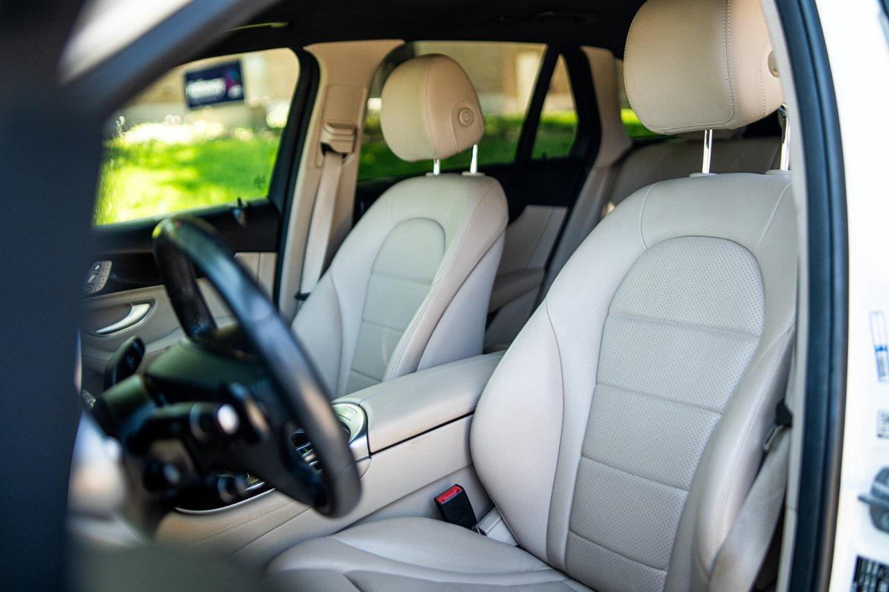 2018 Mercedes-Benz GLC GLC 300 Photo