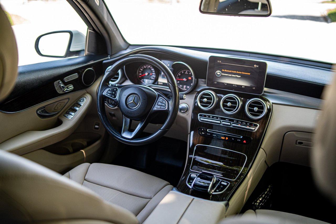 2018 Mercedes-Benz GLC GLC 300 Photo