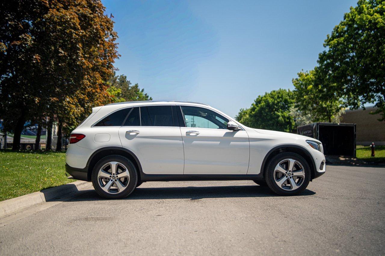 2018 Mercedes-Benz GLC GLC 300 Photo3