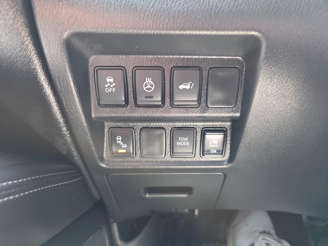 2019 Nissan Pathfinder Platinum 4WD Photo