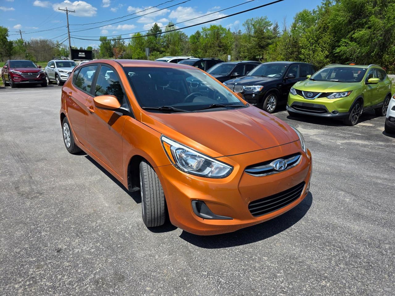 2016 Hyundai Accent SE Photo