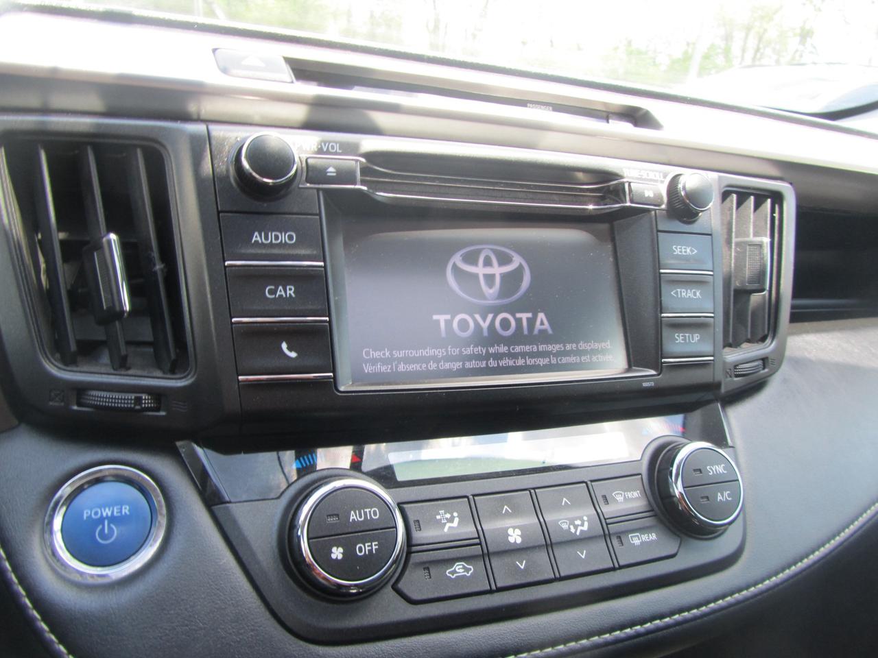 2016 Toyota RAV4 AWD 4dr XLE (Natl) Photo