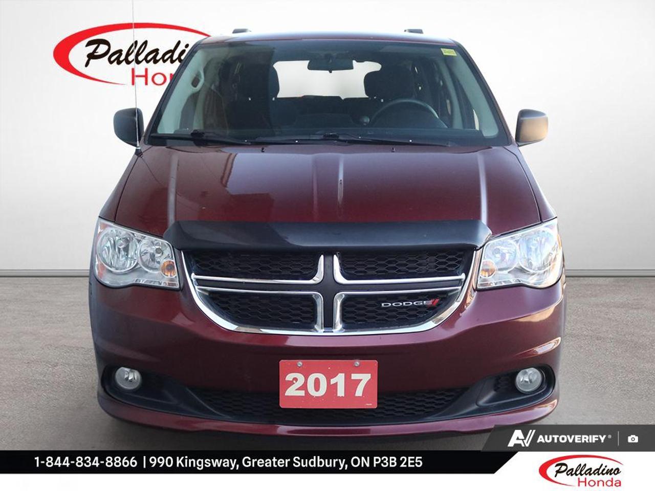 2017 Dodge Grand Caravan SXT Photo