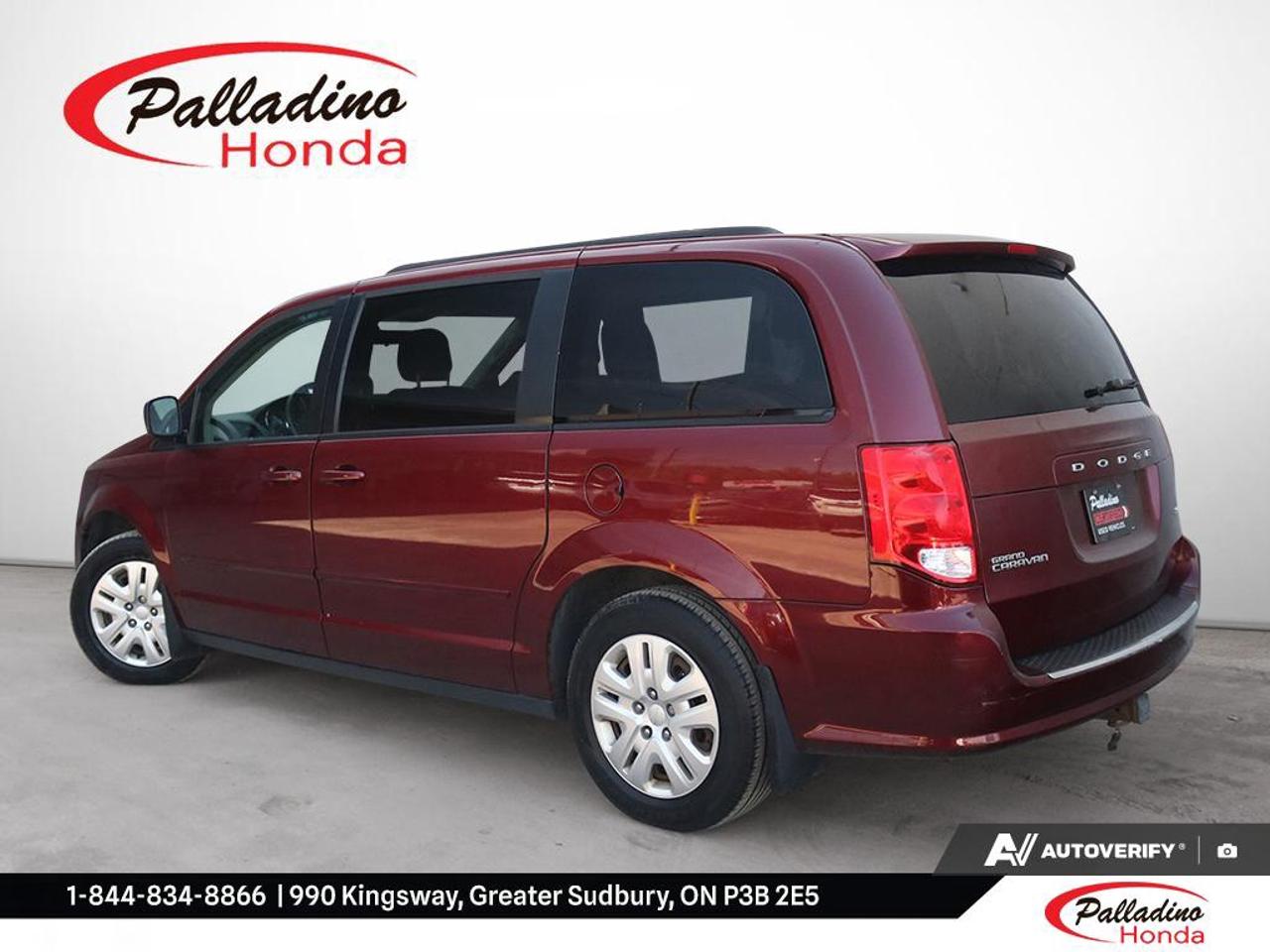 2017 Dodge Grand Caravan SXT Photo